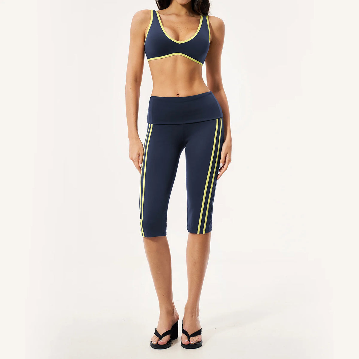 FORM Flared Set