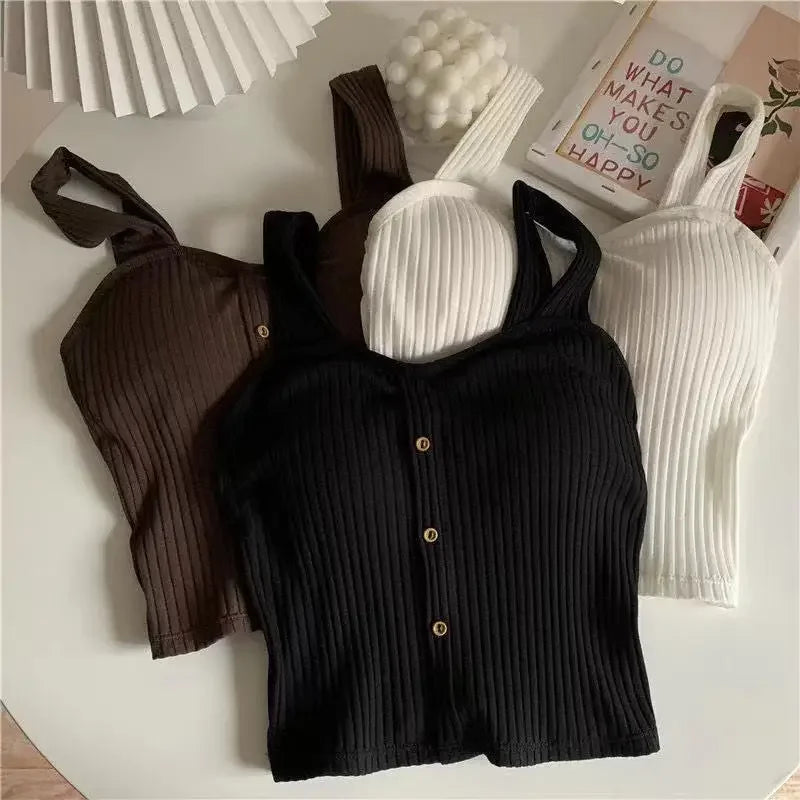 Élan Ribbed Button Top