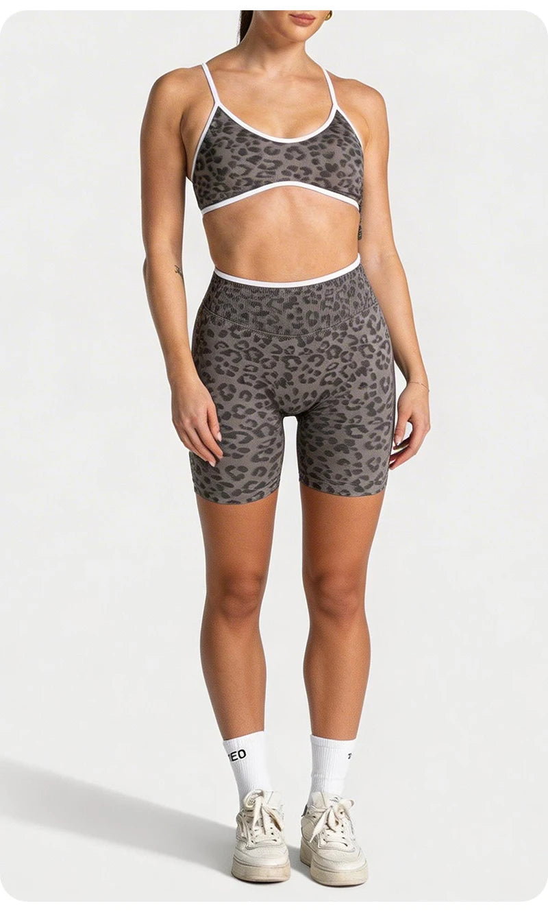 Sculpt Leopard Set