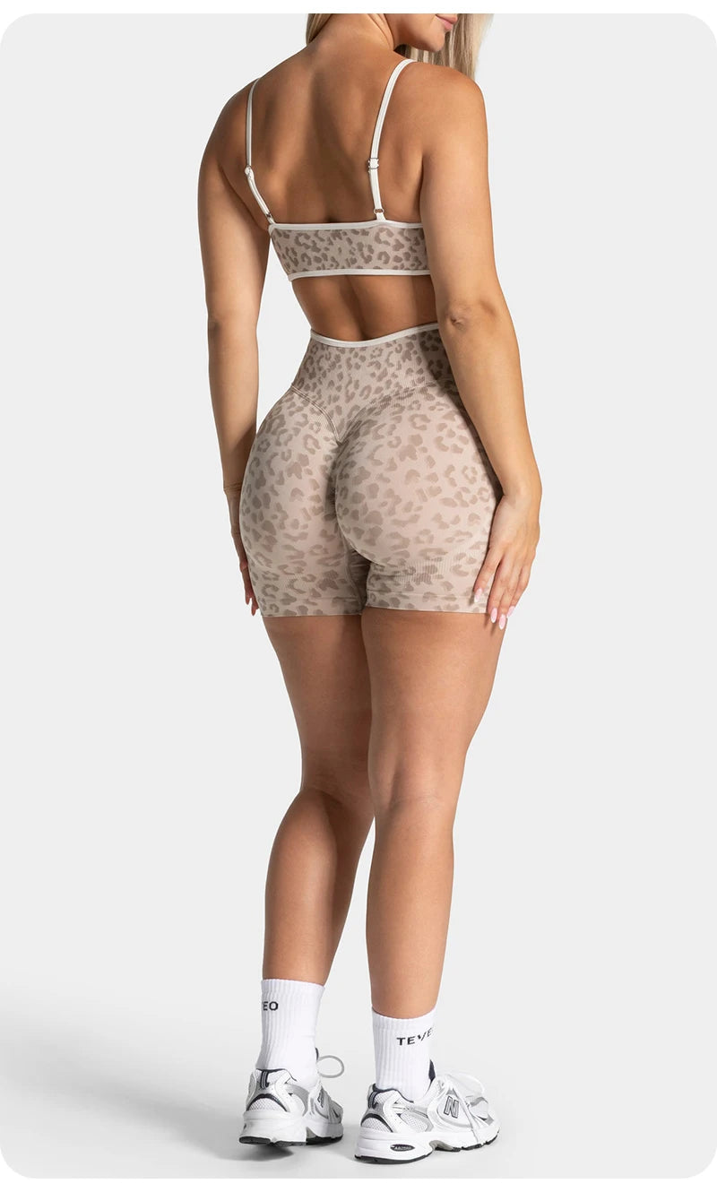 Sculpt Leopard Set