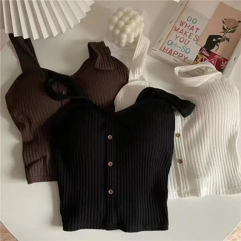 Élan Ribbed Button Top