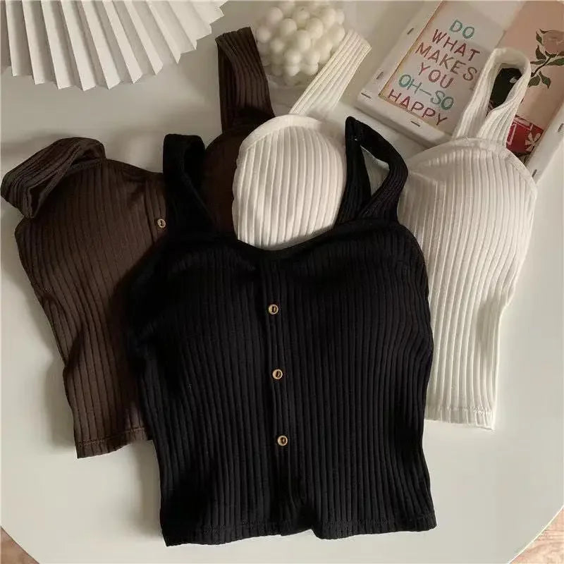 Élan Ribbed Button Top